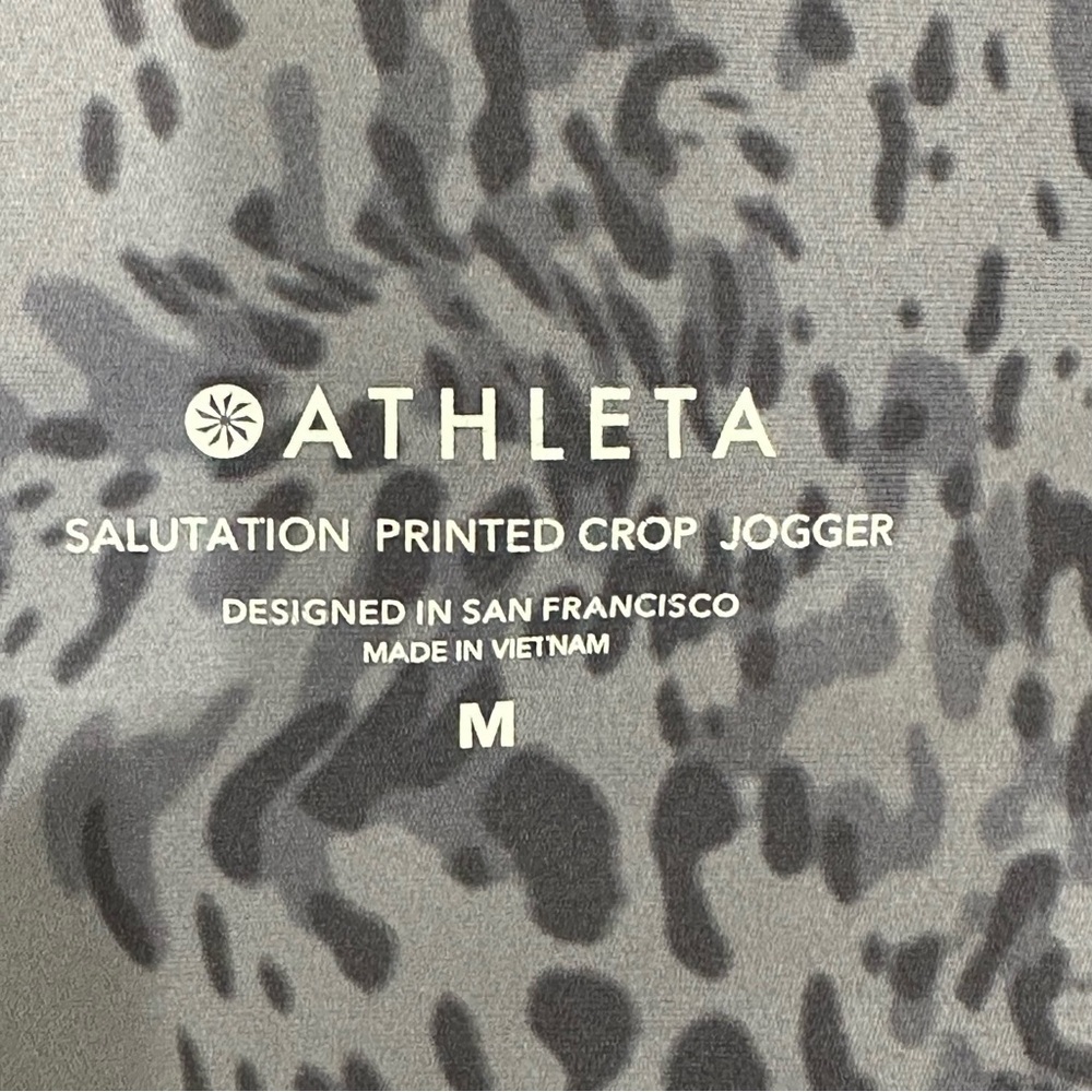 Athleta Salutation Printed Crop Jogger Purple Gray Pockets - Picture 8 of 11
